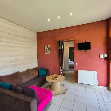 Maison 4 Personnes-2 Chambres-jardin-calme Holiday home *